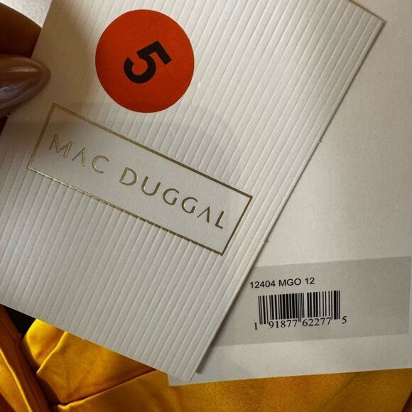 NWT MAC DUGGAL A-line Satin elegant train gown size 12 - Picture 5 of 10